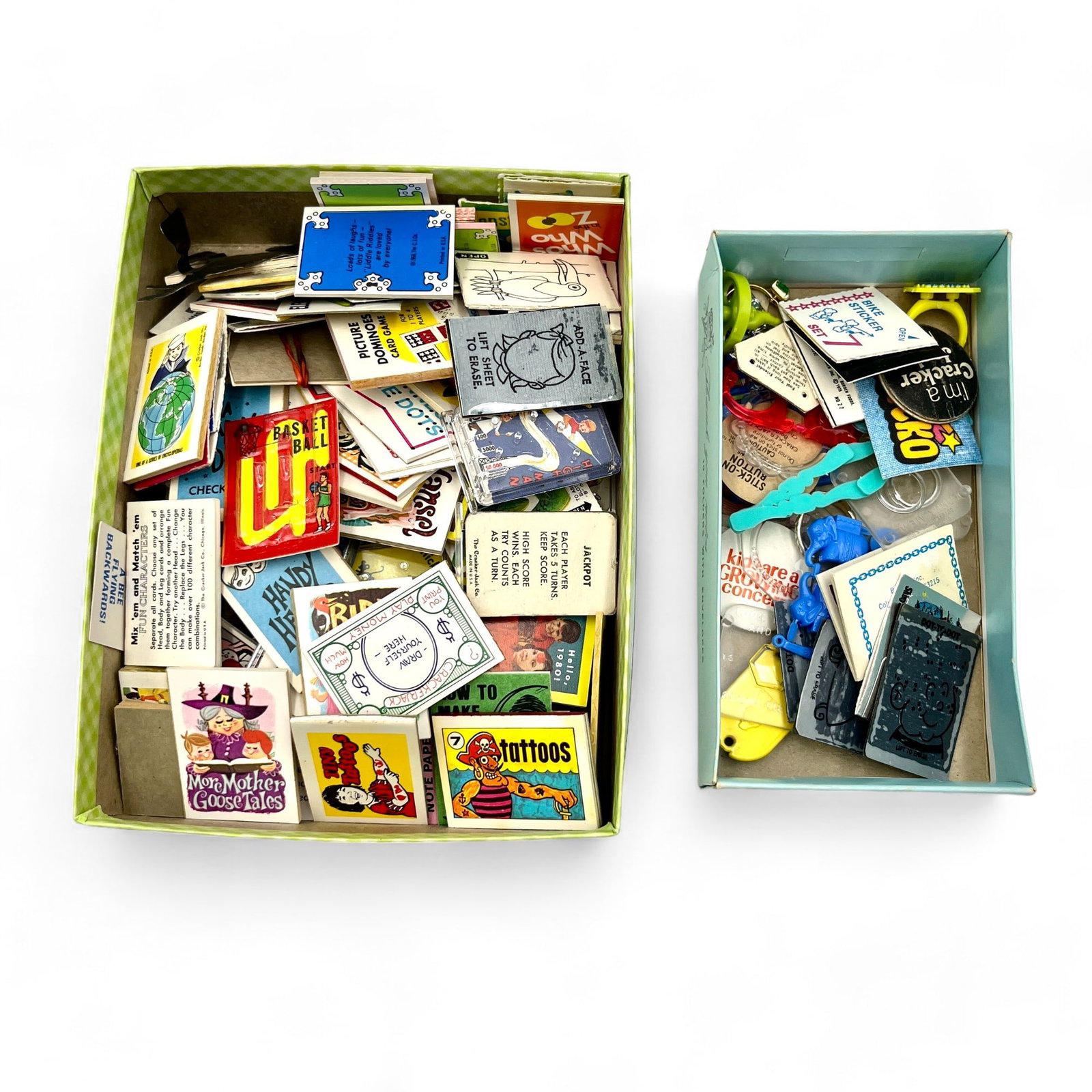 Large Group of Miniature Books and Games: Large Group of Miniature Books and Games