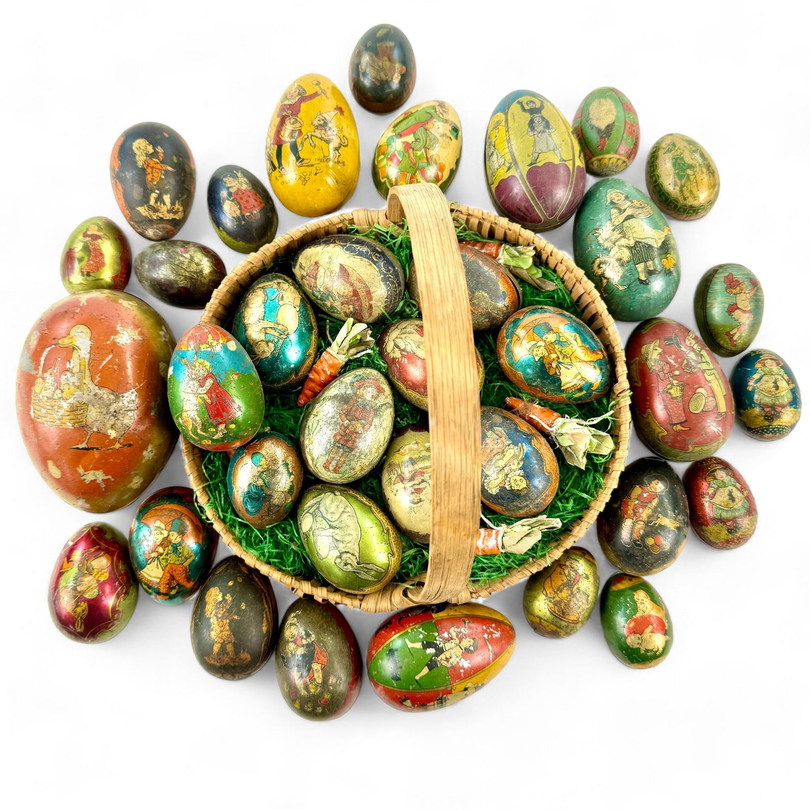 Group of Vintage Tin Easter Eggs Candy Containers (1 of 6)