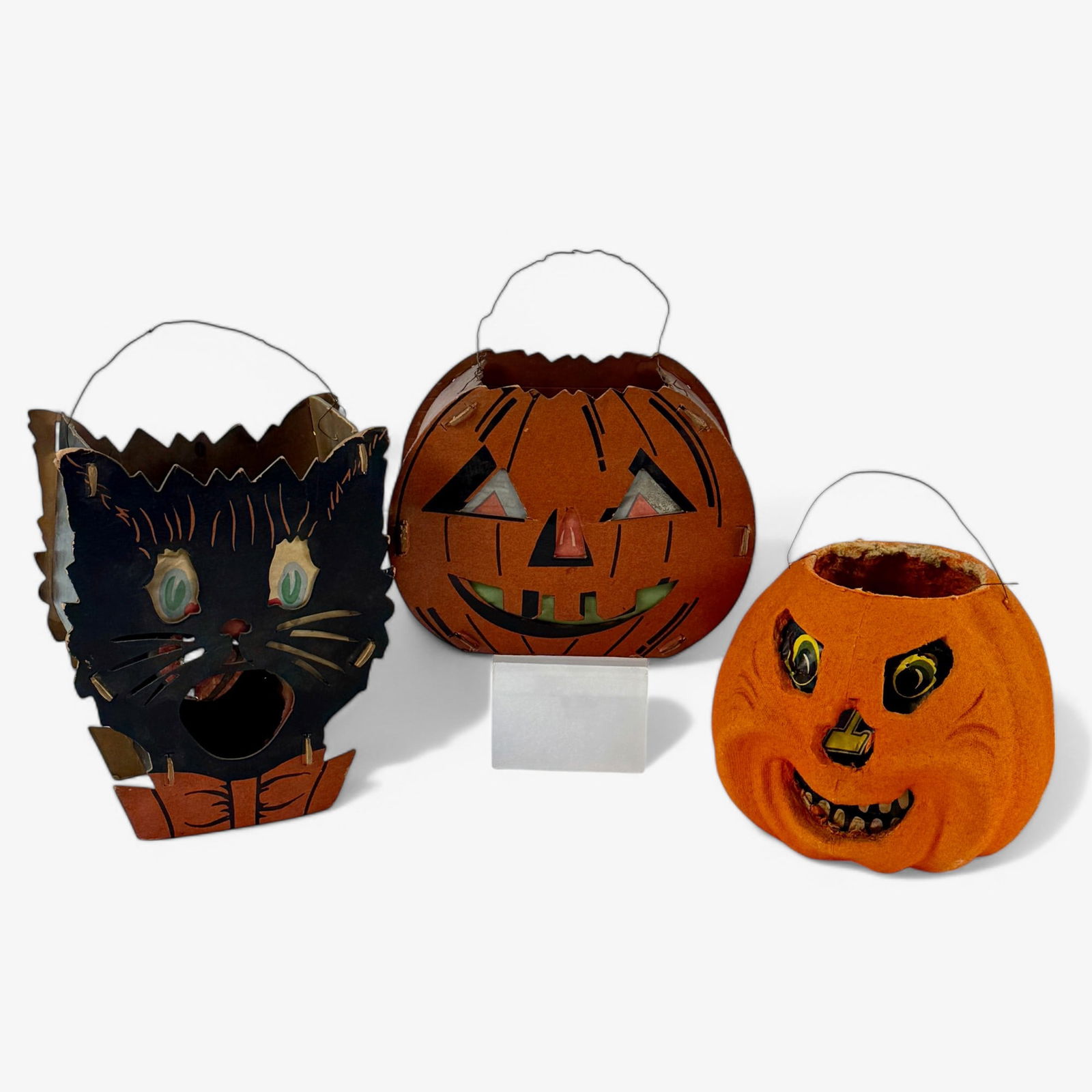 Three vintage Halloween Baskets (1 of 7)