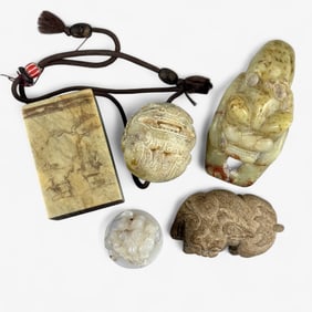 Chinese Carved Toggles and Seals