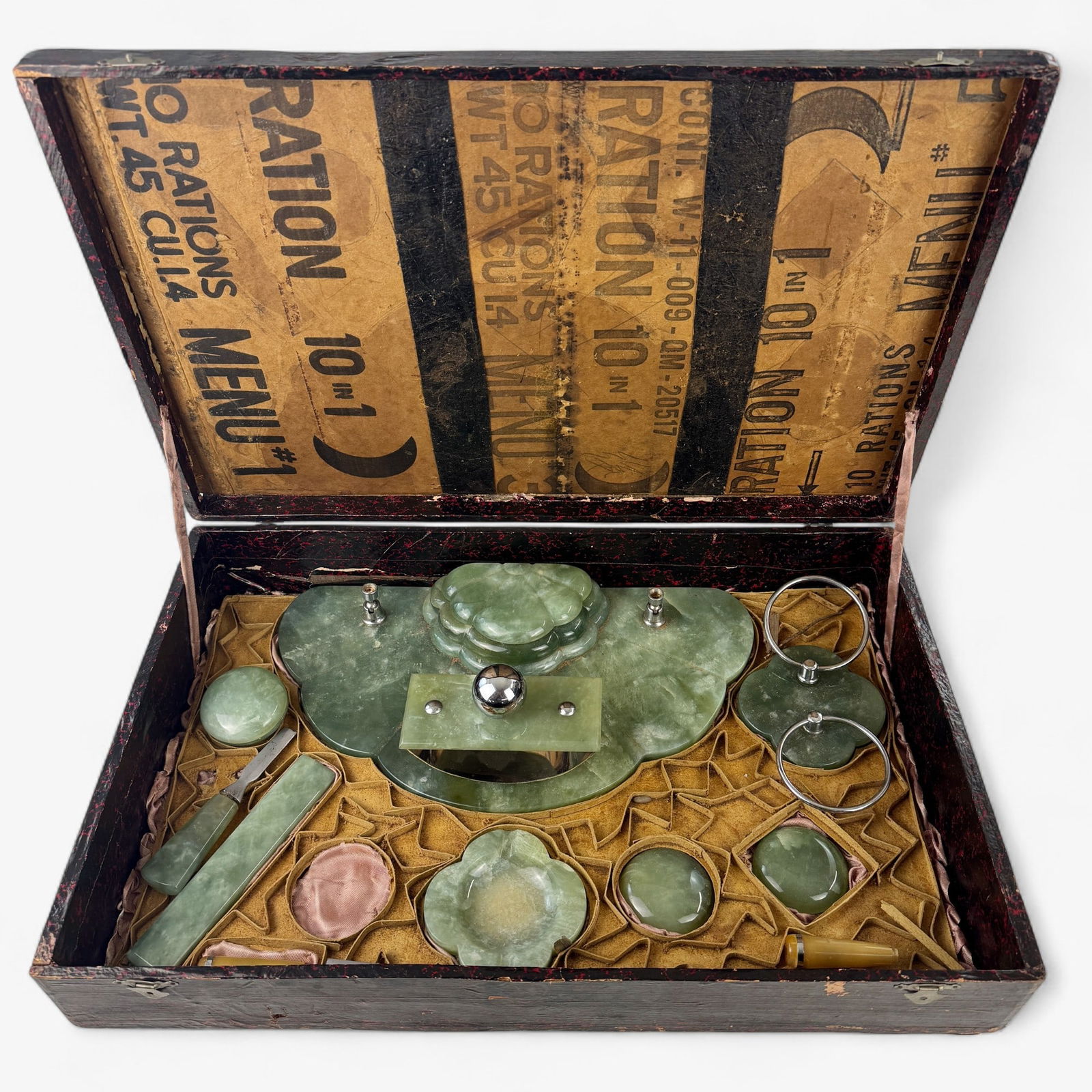 Chinese Serpentine Desk Set in Original Box (1 of 7)