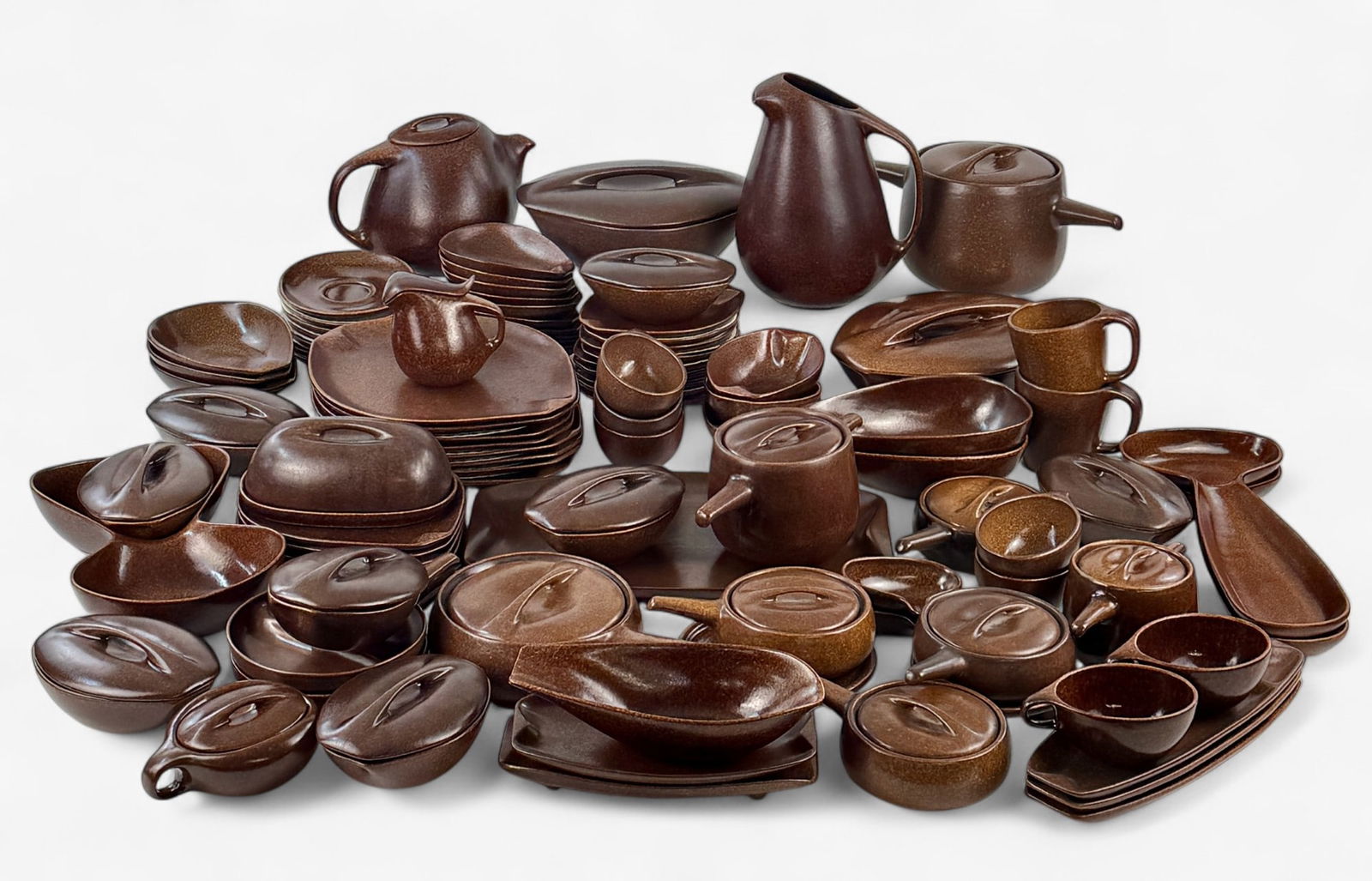 Enormous Service - Raymor Roseville, Ben Seibel Design: Enormous Service - Raymor Roseville, Ben Seibel Design