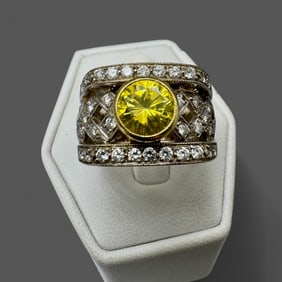 18K White, Yellow Gold and Diamond Ladies Ring
