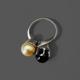 Art Deco Platinum and Palladium Pearl Ring