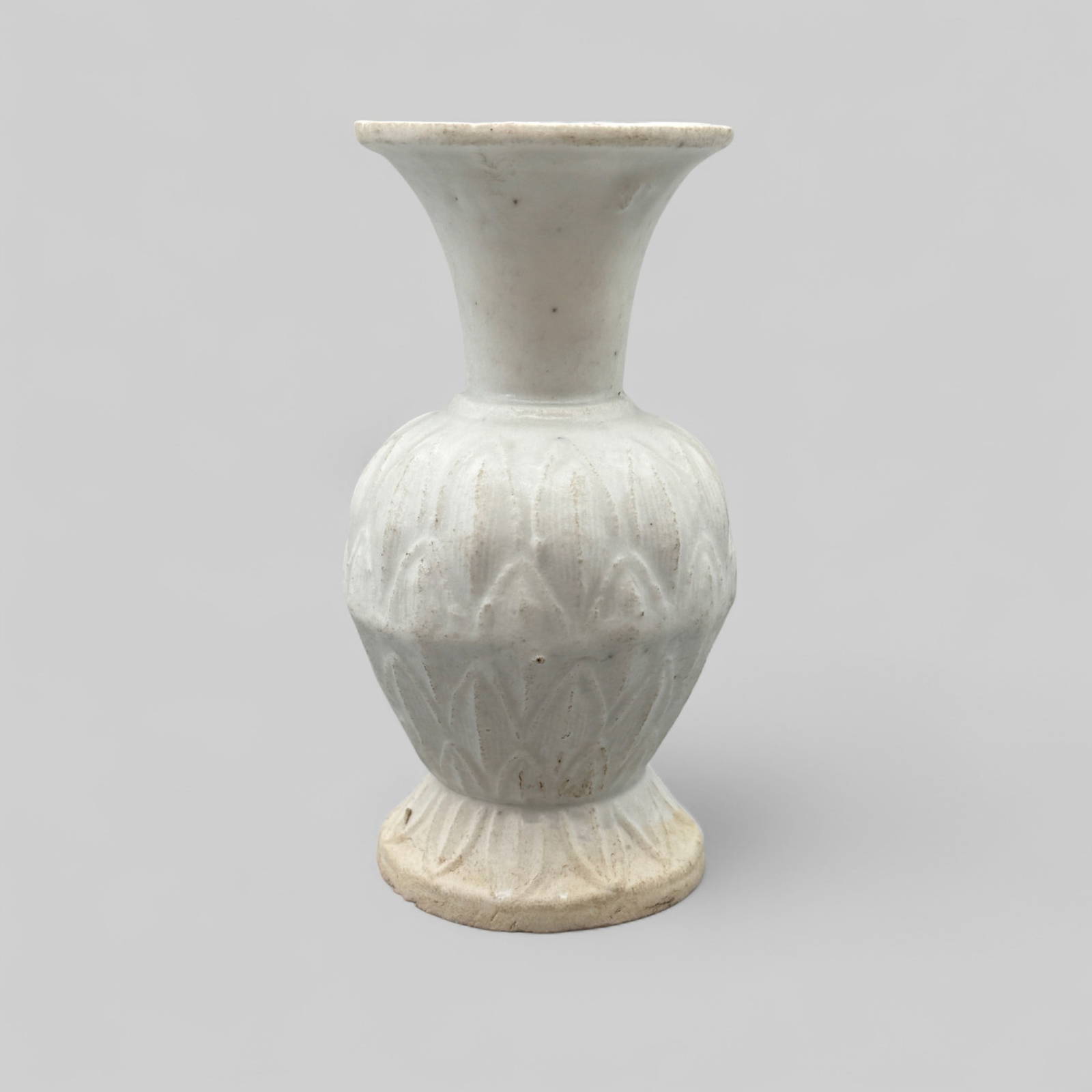 Dehua Ware Vase, Fujian Province, Yuan