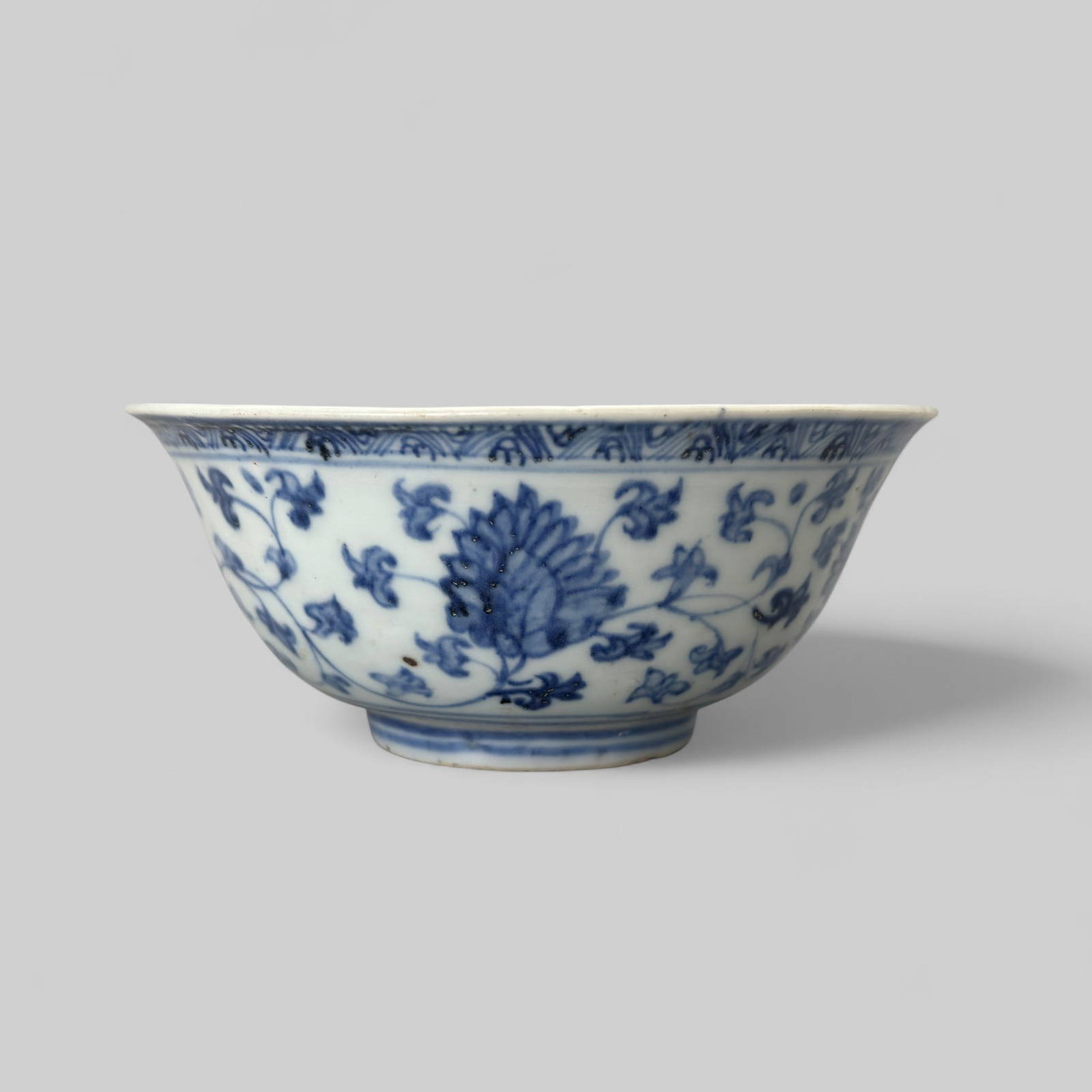 Porcelain Bowl with Underglaze Blue, Ming, late 15th