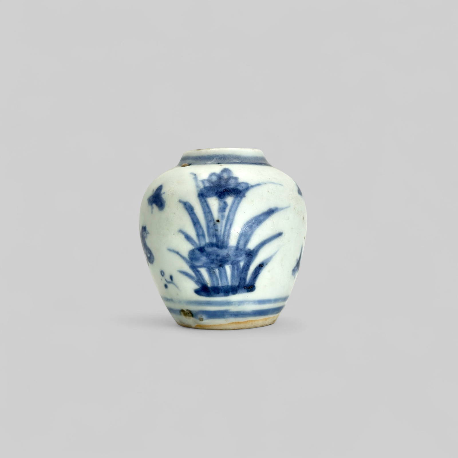 Porcelain Jar in Underglaze Blue, Ming