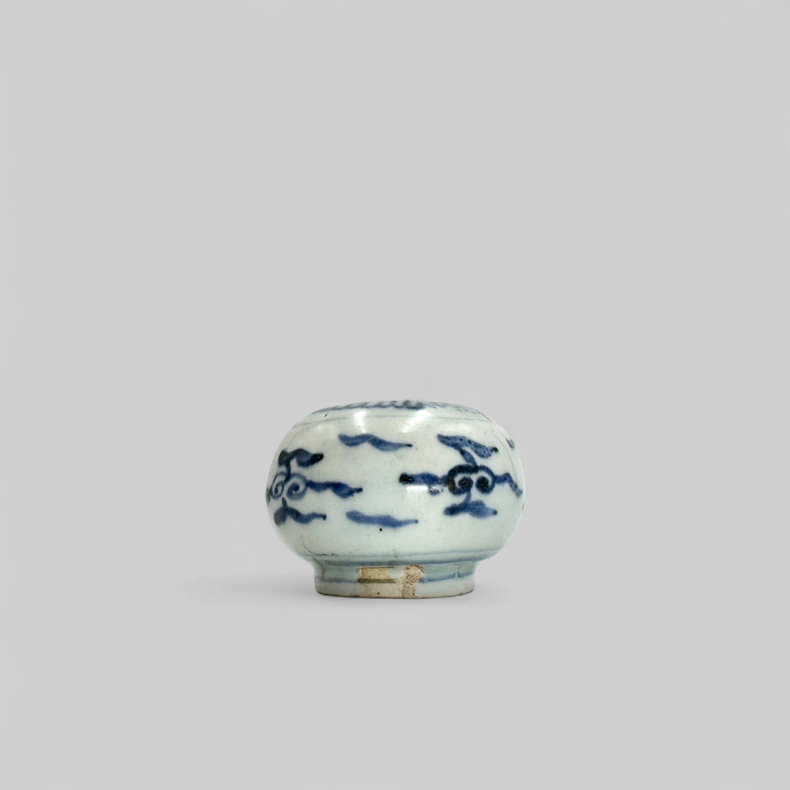 Porcelain Jar in Underglaze Blue, Ming