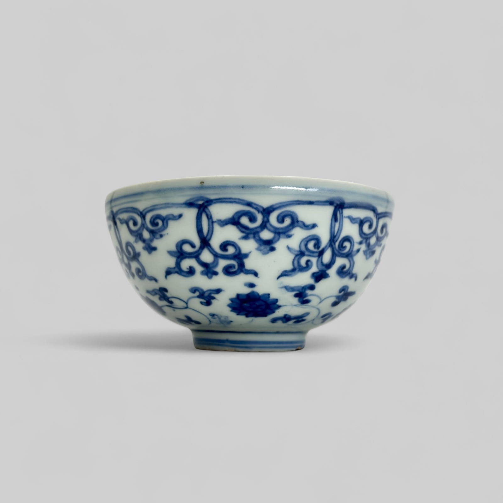 Porcelain Bowl in Underglaze Blue, Ming