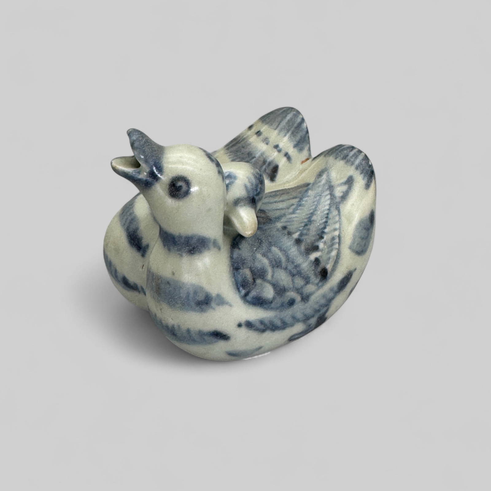 Porcelain Water Dropper in Underglaze Blue, Ming