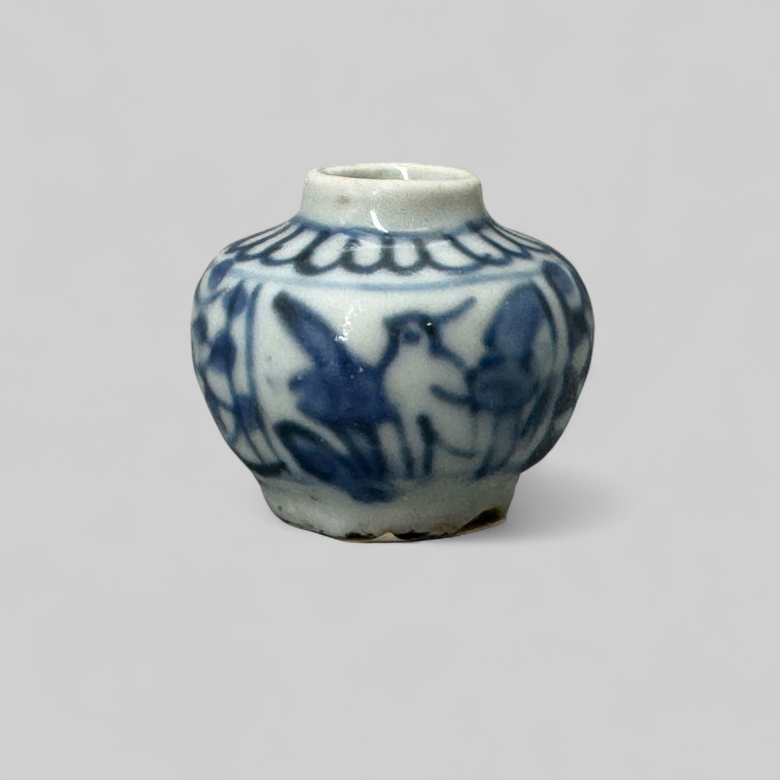 Porcelain Jar in Underglaze Blue, Ming (1 of 9)