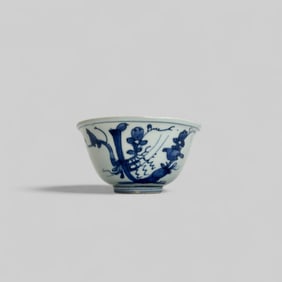 Porcelain Bowl with Underglaze Blue, Ming, 17th Century