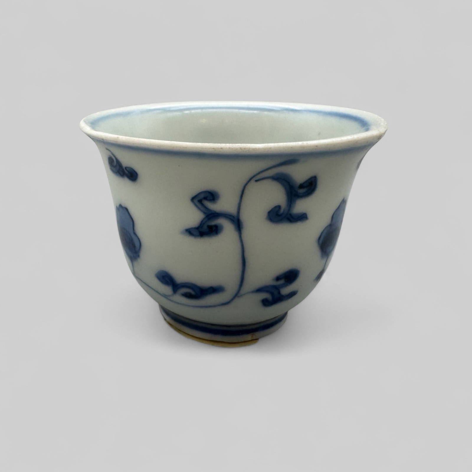 Porcelain Cup with Underglaze Blue, Ming, 17th Century