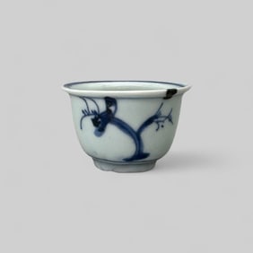 Porcelain Cup with Underglaze Blue, Ming, 17th Century