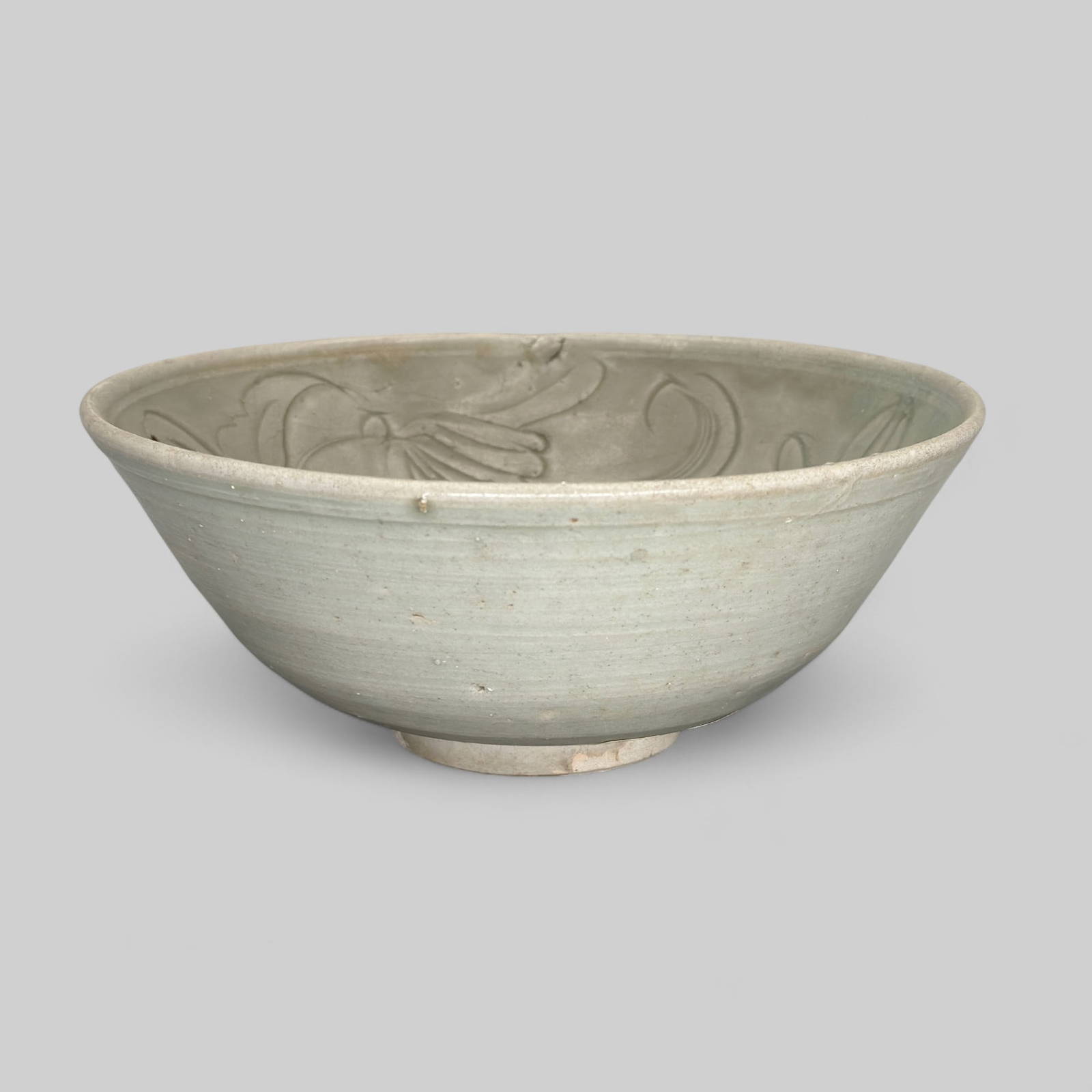 Longquan Celadon Incised Bowl