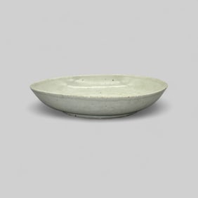 QInbai Ware Celadon Incised Charger