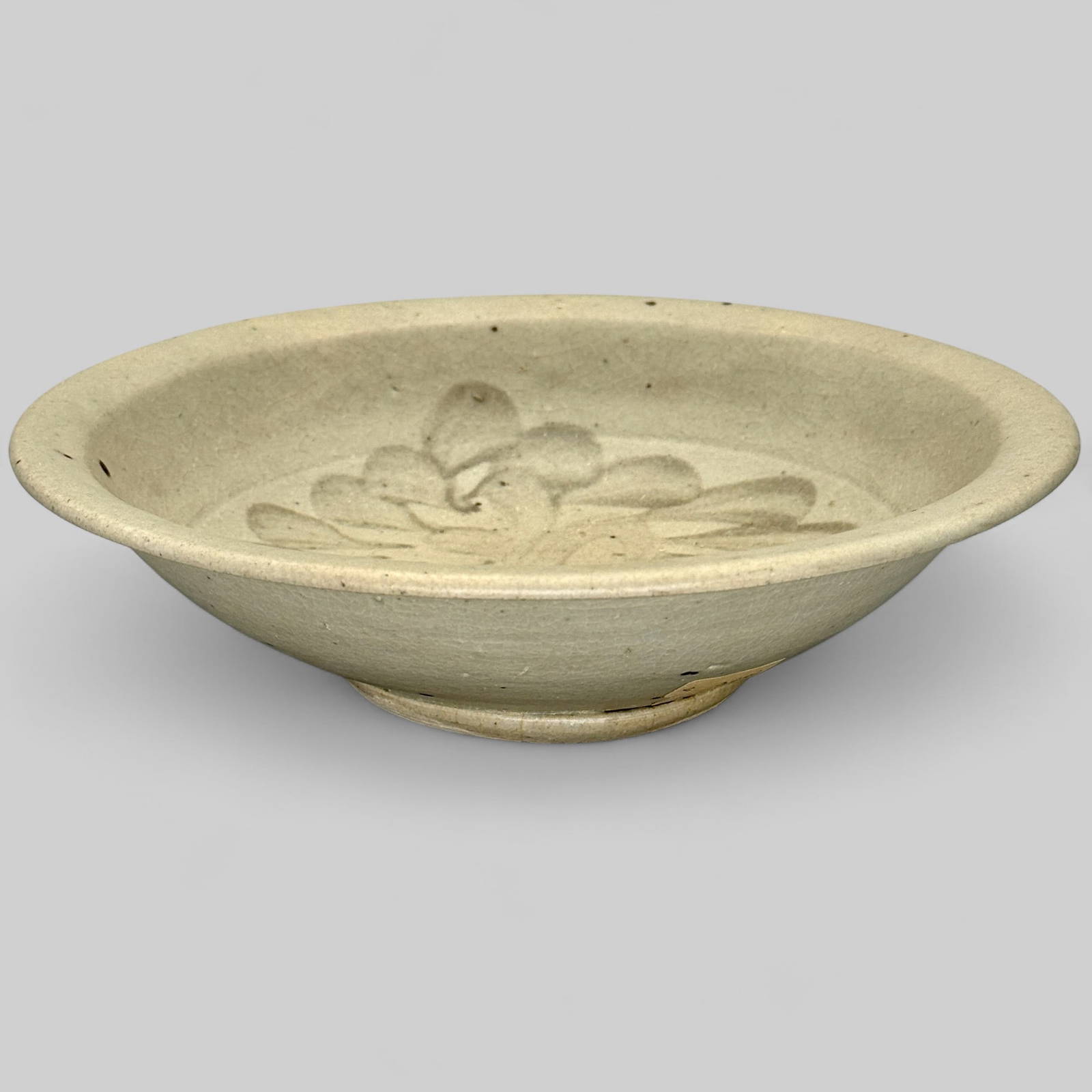 Chinese Brown Glazed Bowl with Brown Decoration
