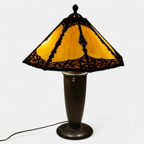 Arts & Crafts Slag Glass Table Lamp