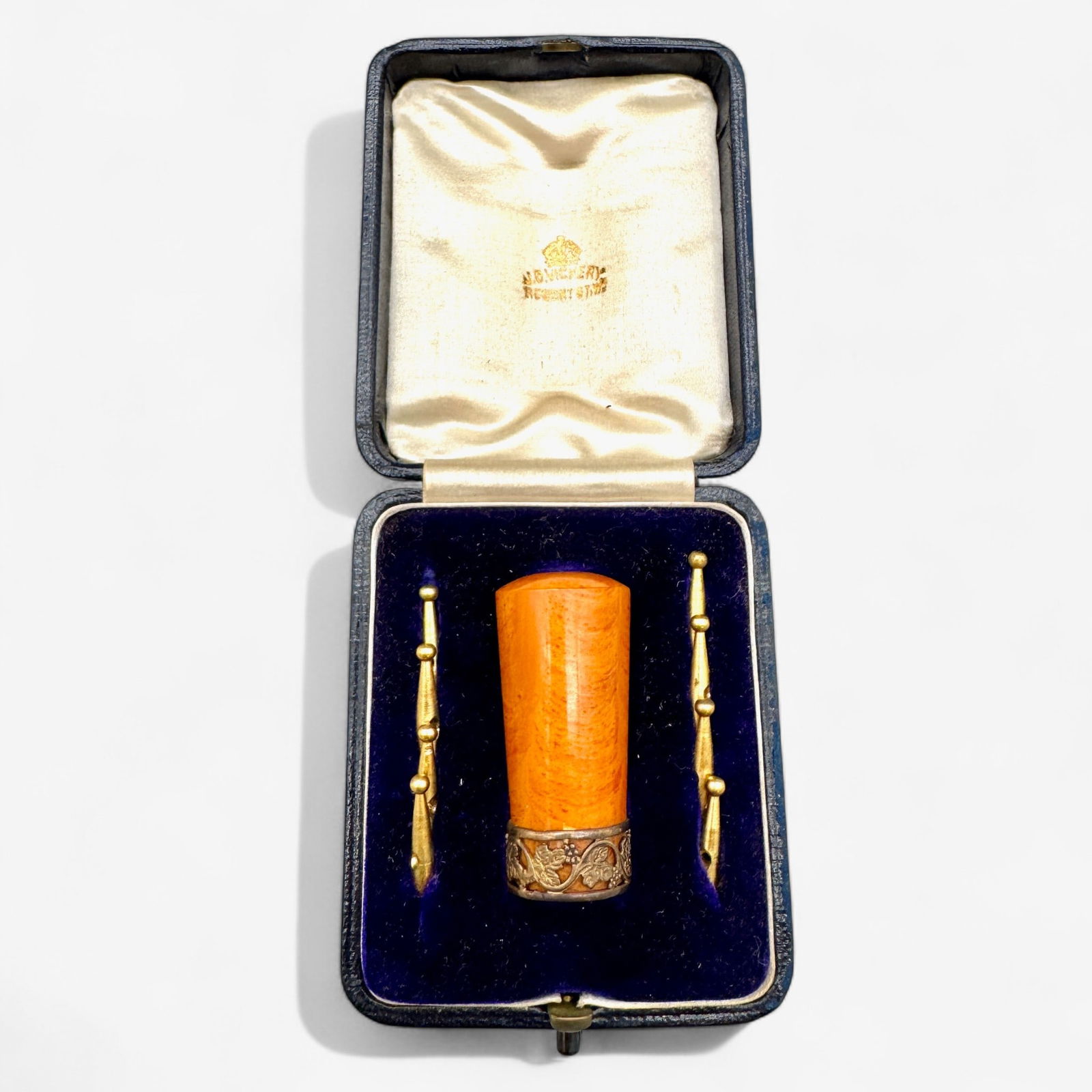 Antique Bakelite Holder (1 of 2)