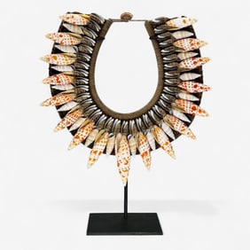 Papua New Guinea Tribal Shell Necklace