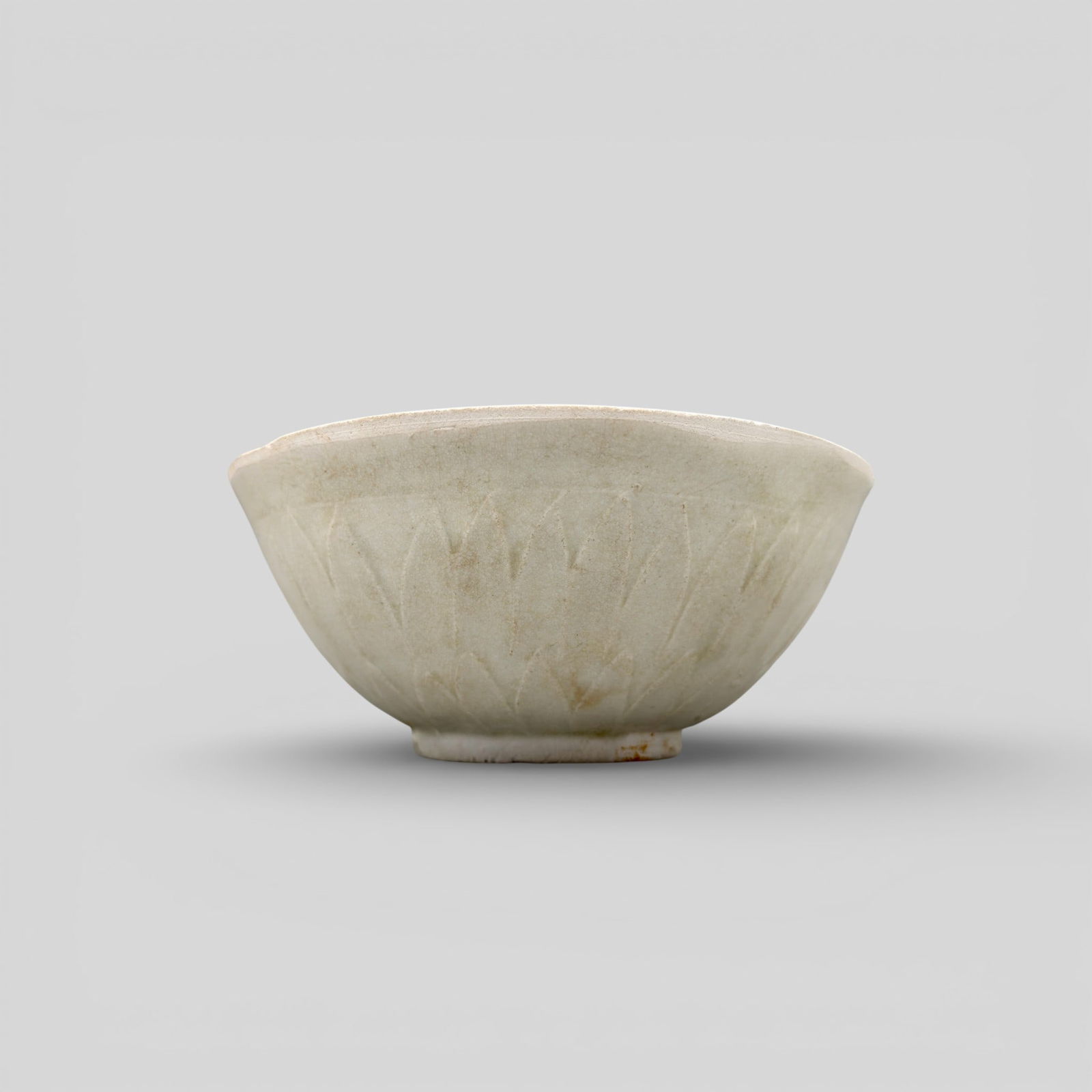 Yuan Dehua Ware Bowl with Lotus (1 of 8)