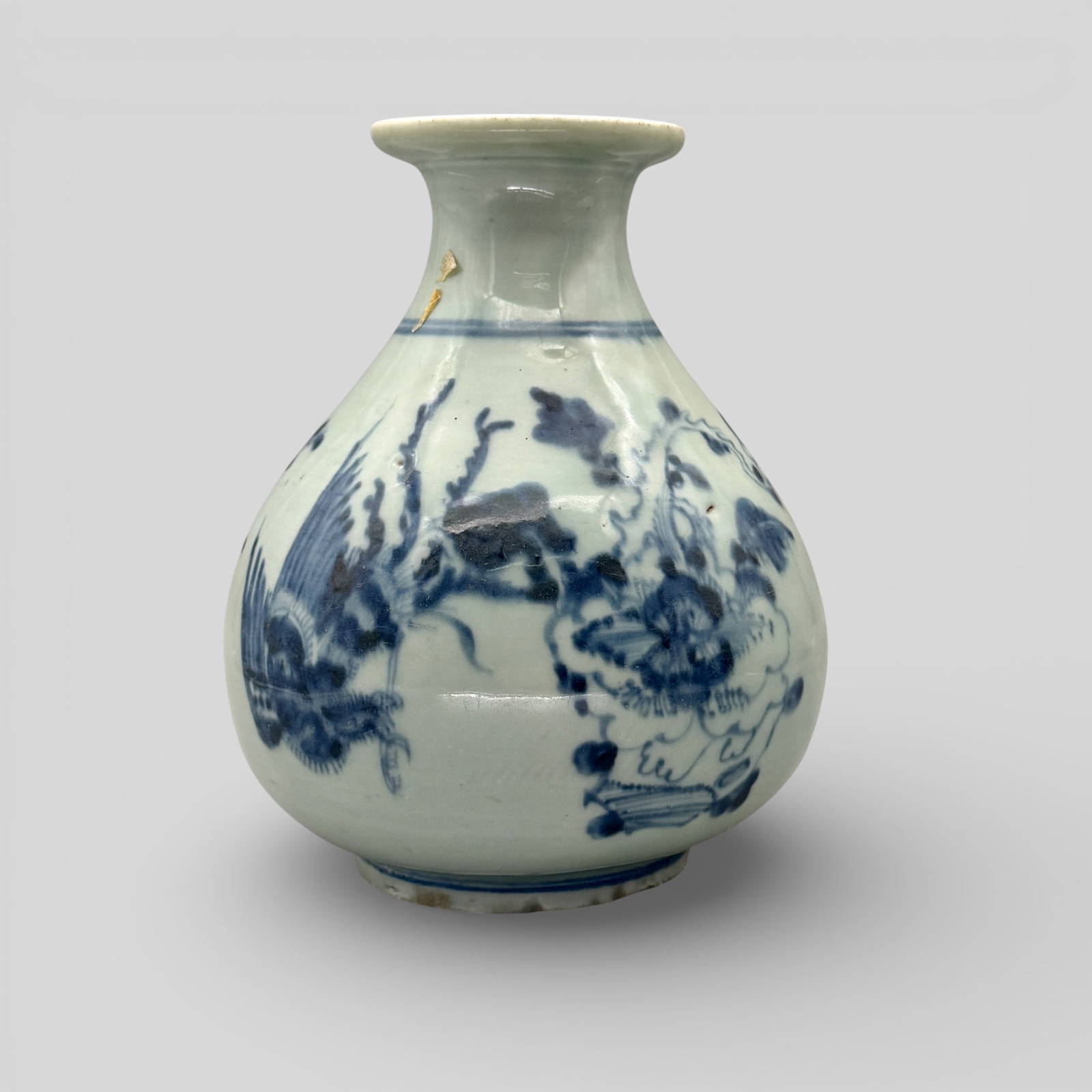 Ming Dynasty Blue and White Decorated Bulbous Vase