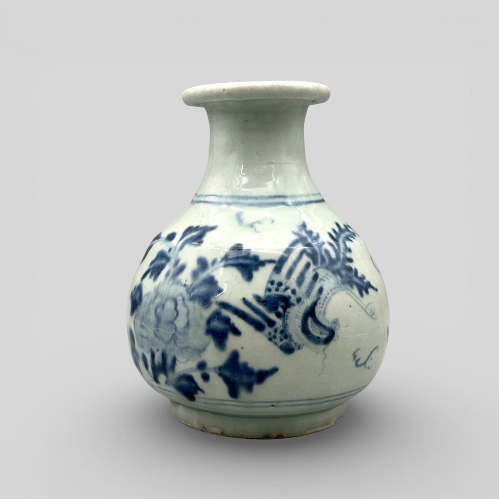 Ming Blue and White Decorated Bulbous Vase (1 of 12)