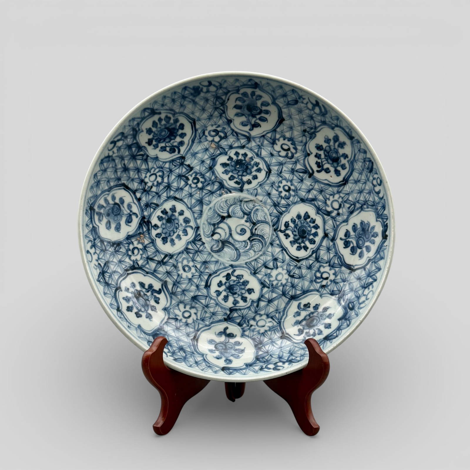 Large Ming Blue and White Charger
