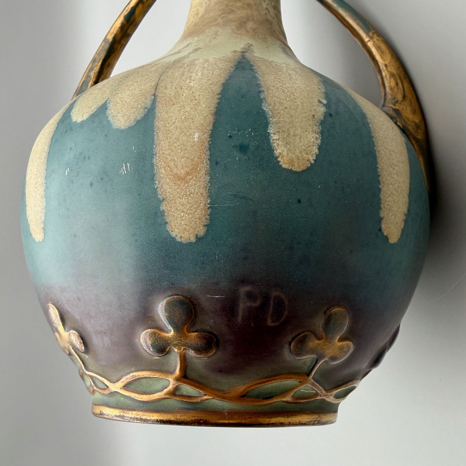 Amphora two handled vase, Scottish roses - 10