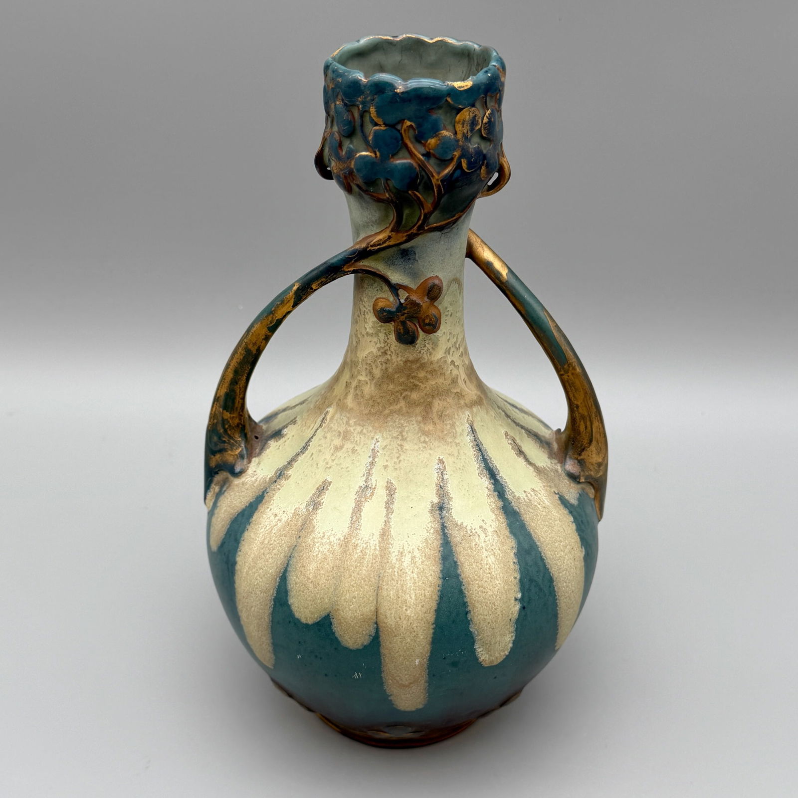 Amphora two handled vase, Scottish roses - 3