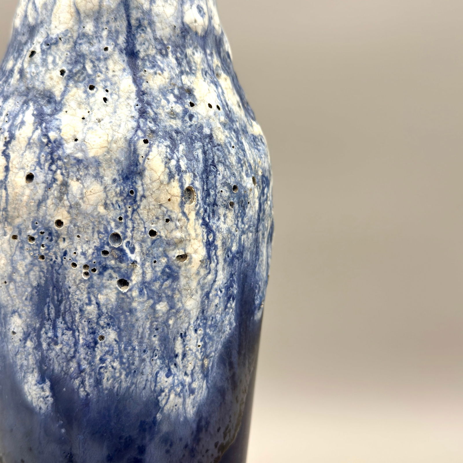 Uncommon Crossware vase, volcanic glaze - 3