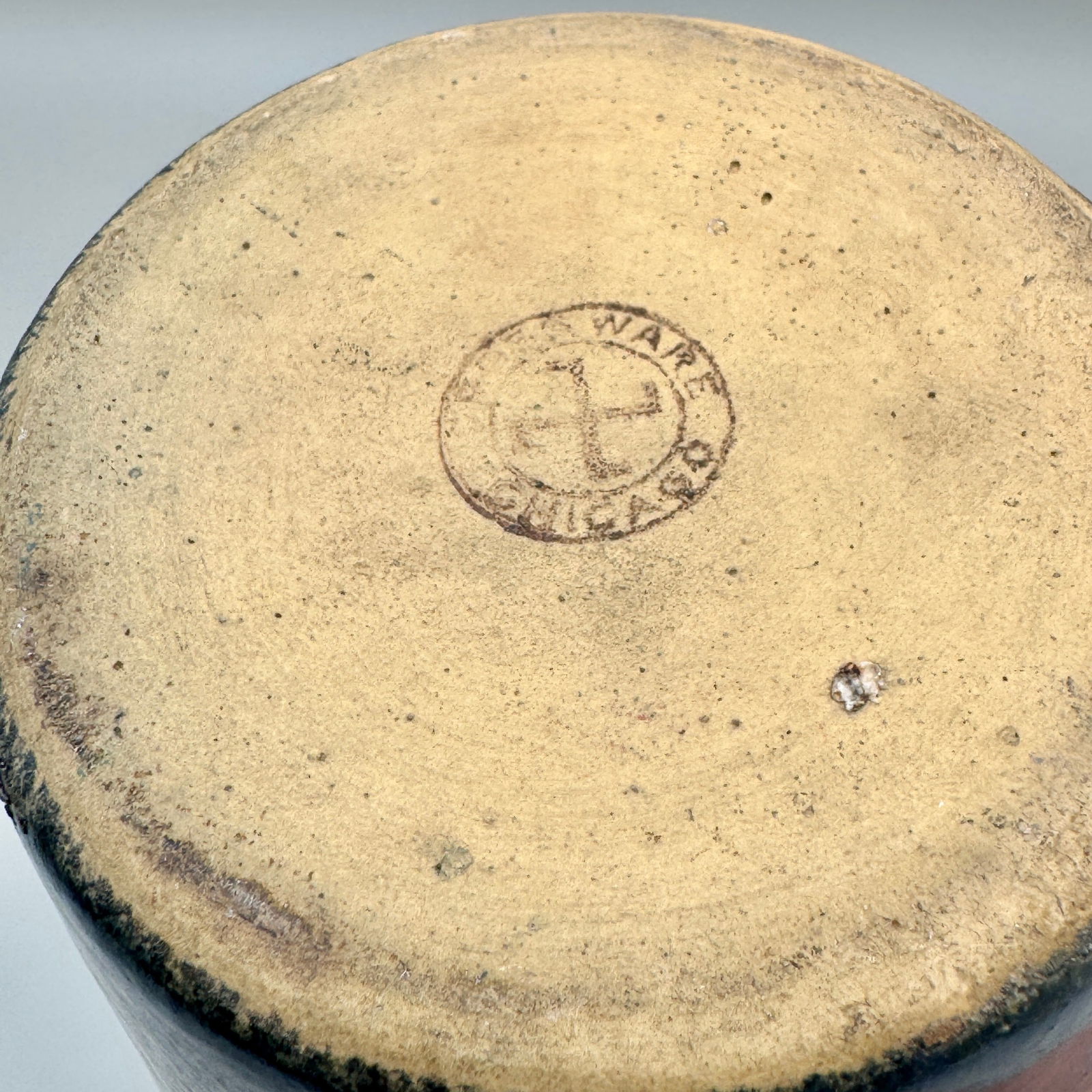 Uncommon Crossware vase, volcanic glaze - 4