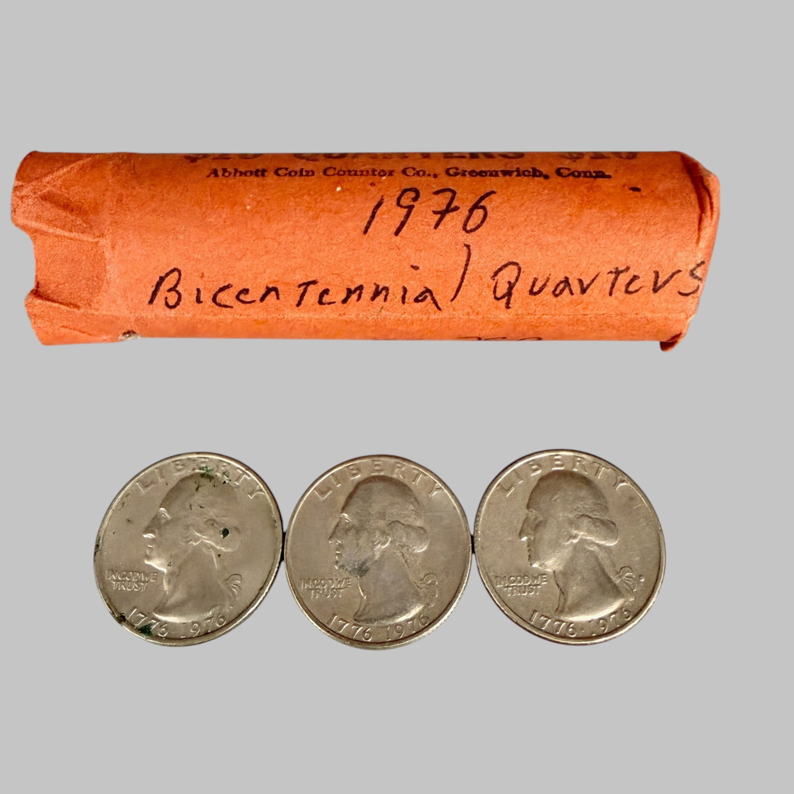 Roll of 40 Bicentennial Quarters: Roll of 40 Bicentennial Quarters-Condition, Fine to Uncirculated, most about uncirculated.
