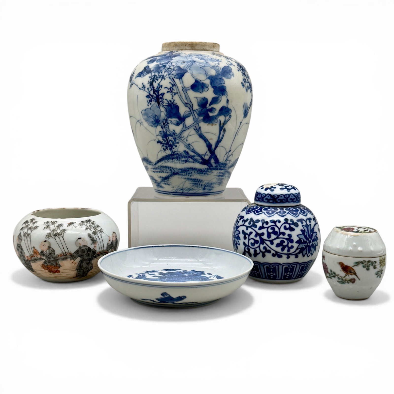 Chinese 20th Century Porcelains (1 of 13)