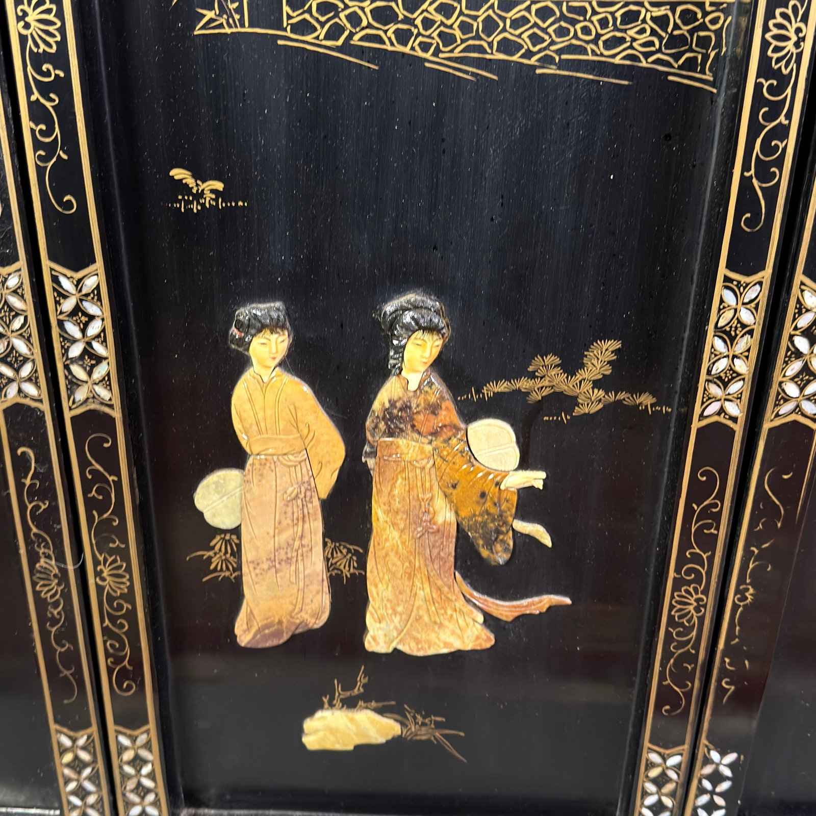8 Panel Chinese Hardstone Screen - 7