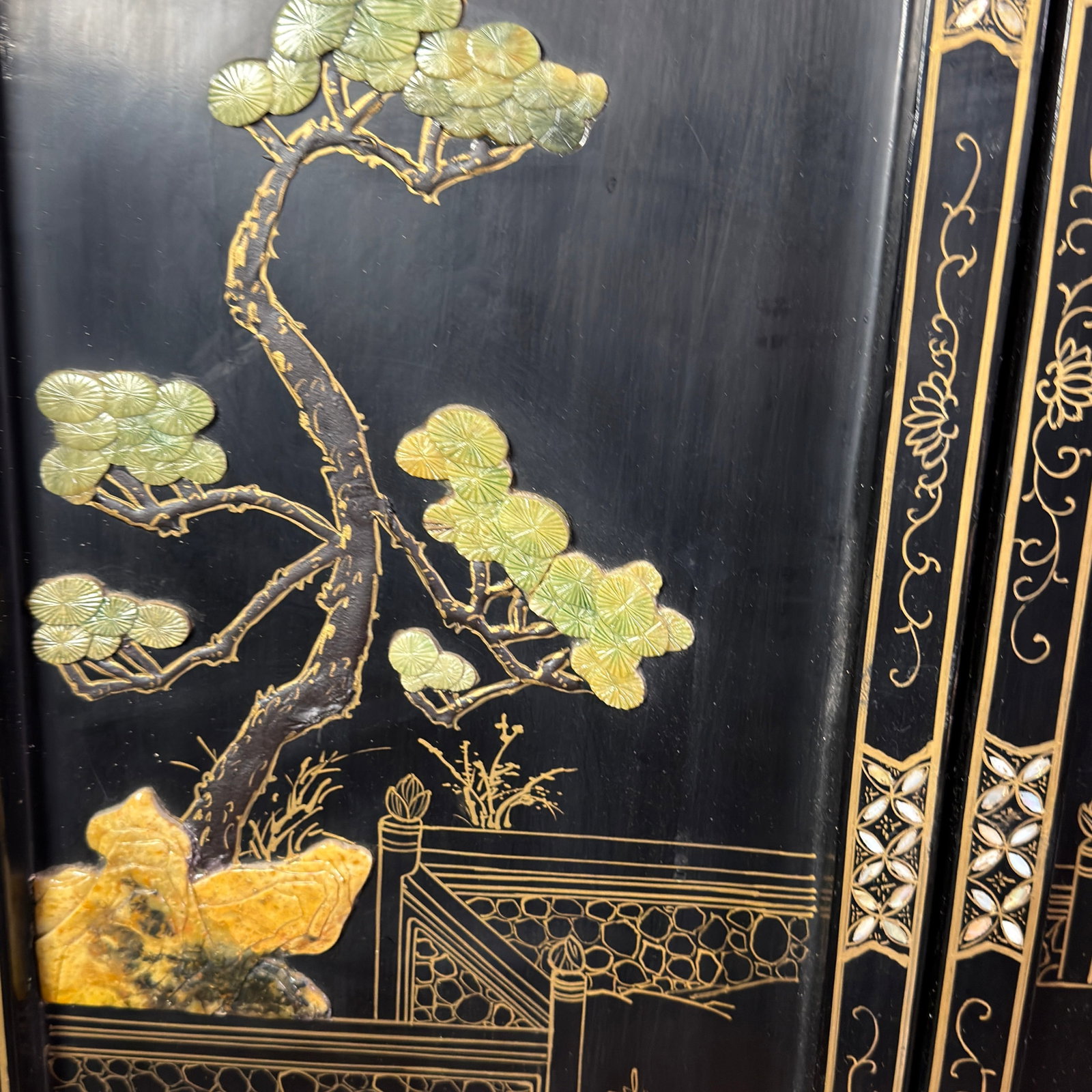 8 Panel Chinese Hardstone Screen - 8