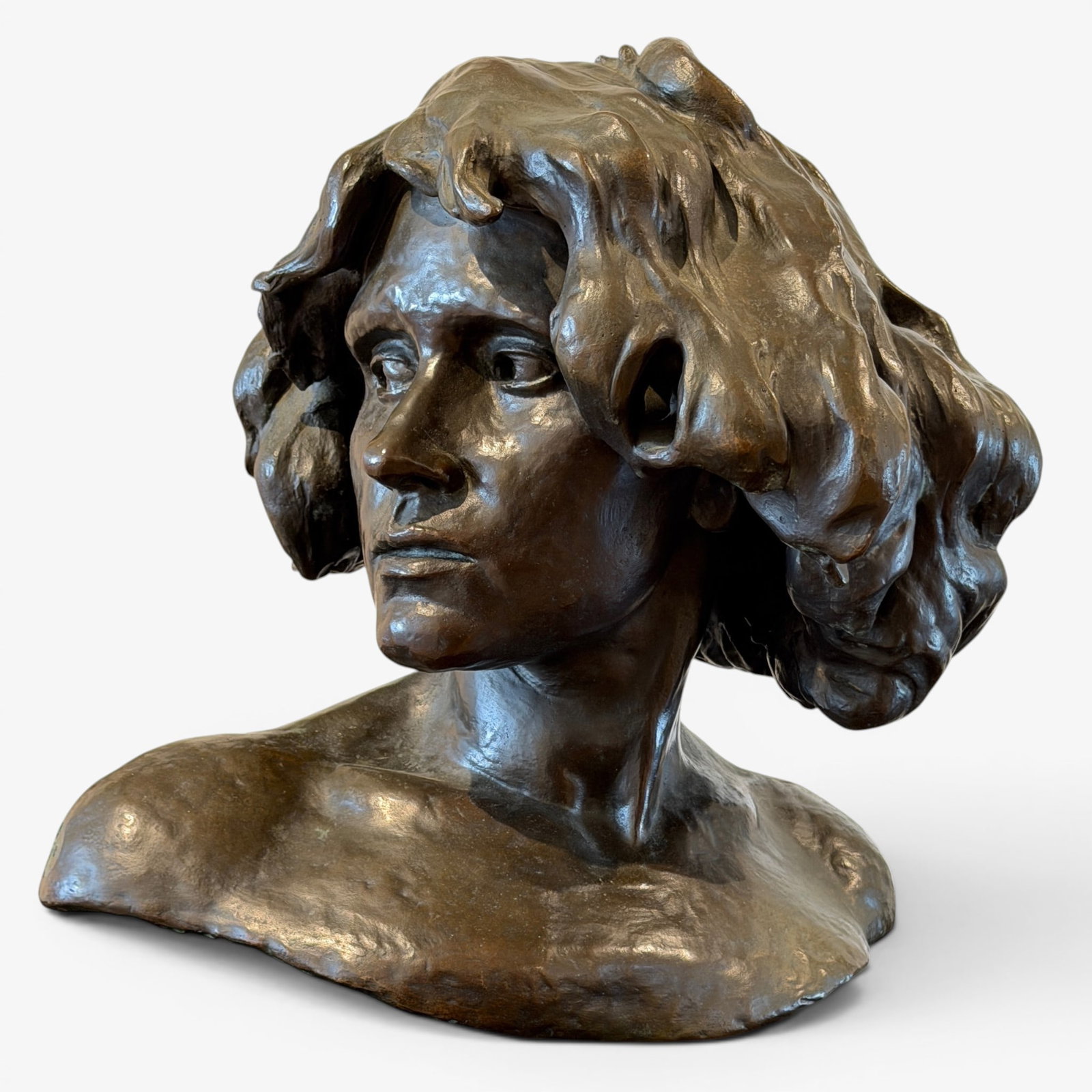 Bronze bust of a beautiful woman, Val D'Osne foundry. (1 of 6)