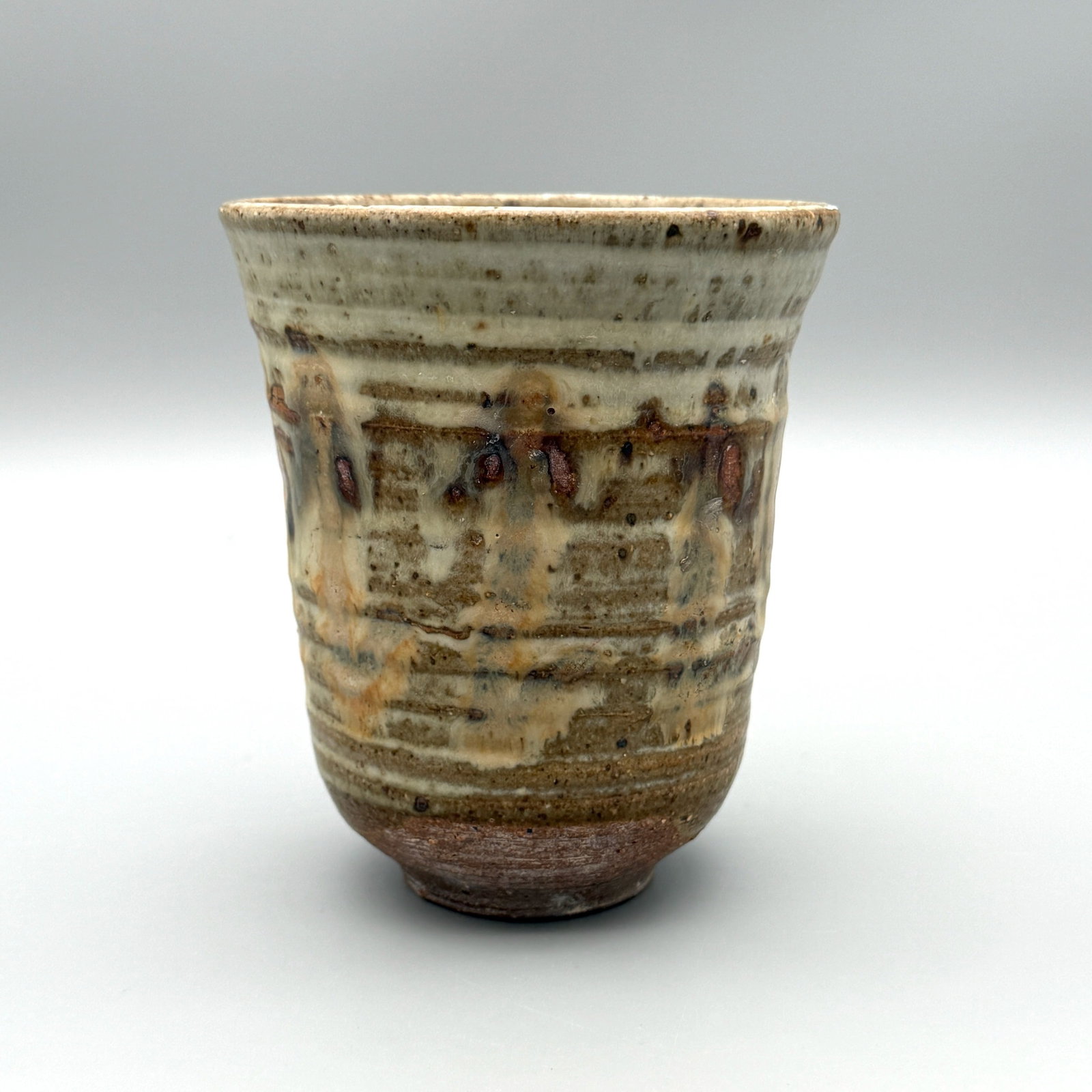 Two handthrown vases attributed to Tom Collins. - 3