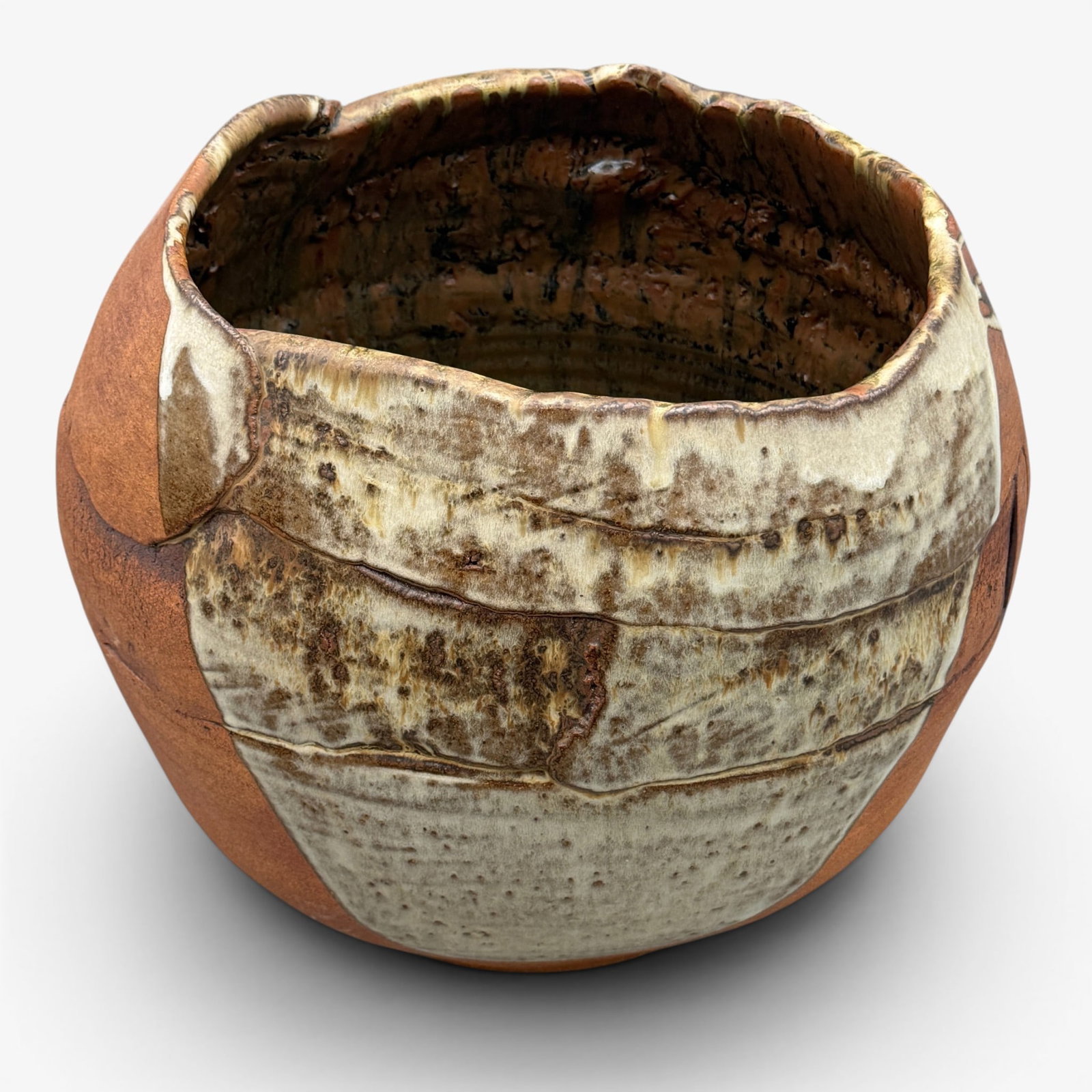 Large unsigned vase, thrown and hand built. - 2