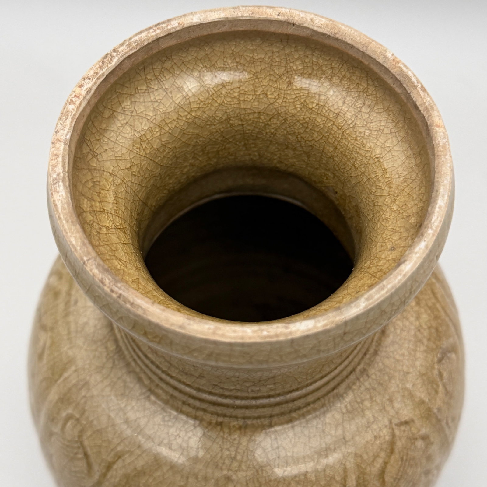 Longquan Celadon Carved Lidded Vase - 11