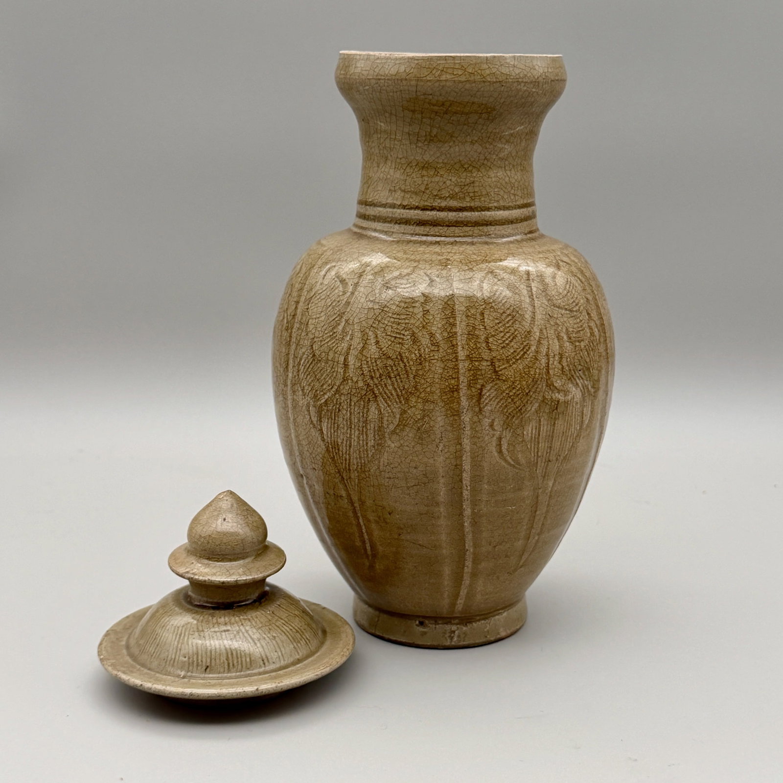 Longquan Celadon Carved Lidded Vase - 9