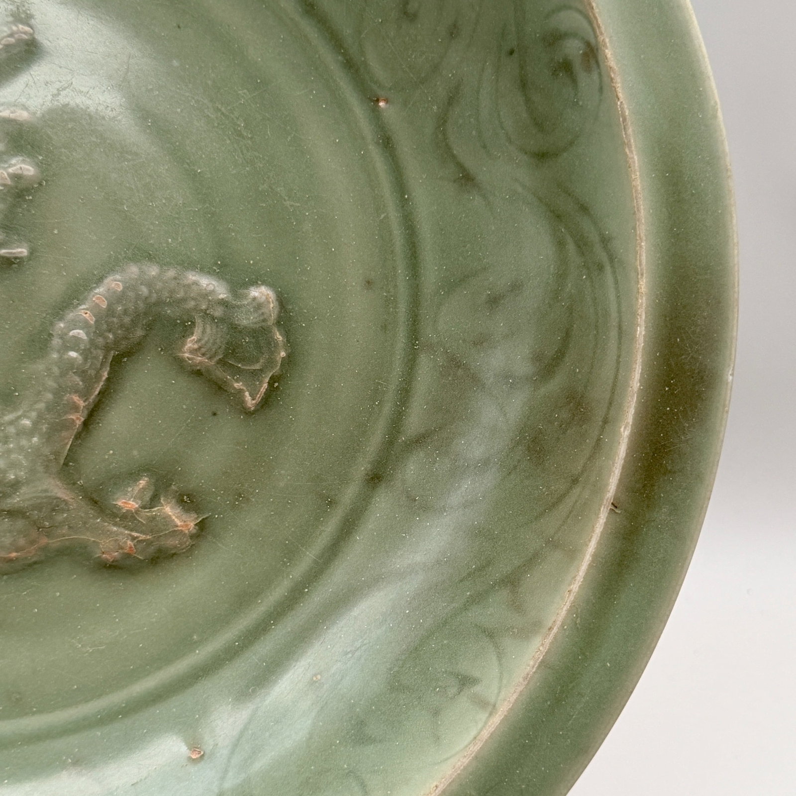 A Large Longquan Celadon "Dragon" Dish - 6