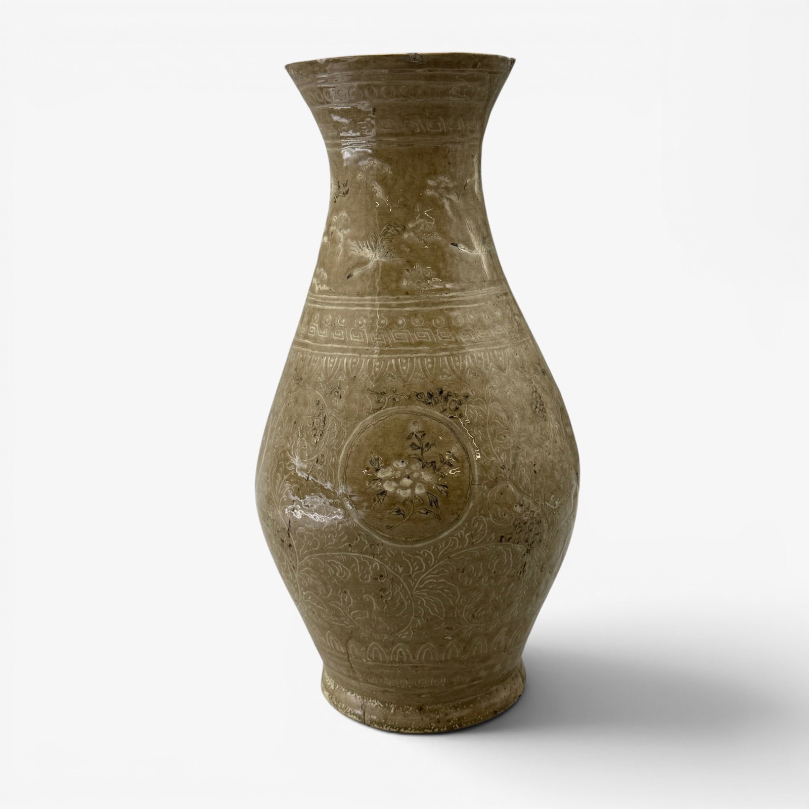 Early Korean Celadon Vase (1 of 11)
