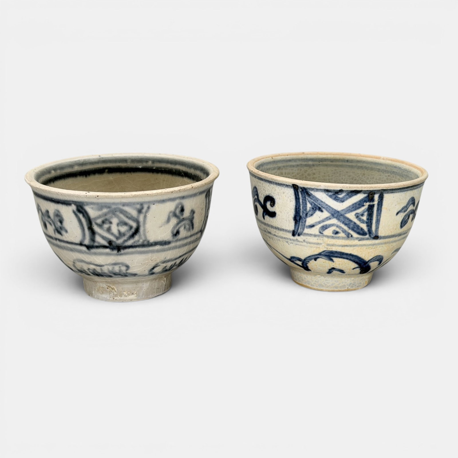 Pair of Teacups, Yuan (1 of 8)