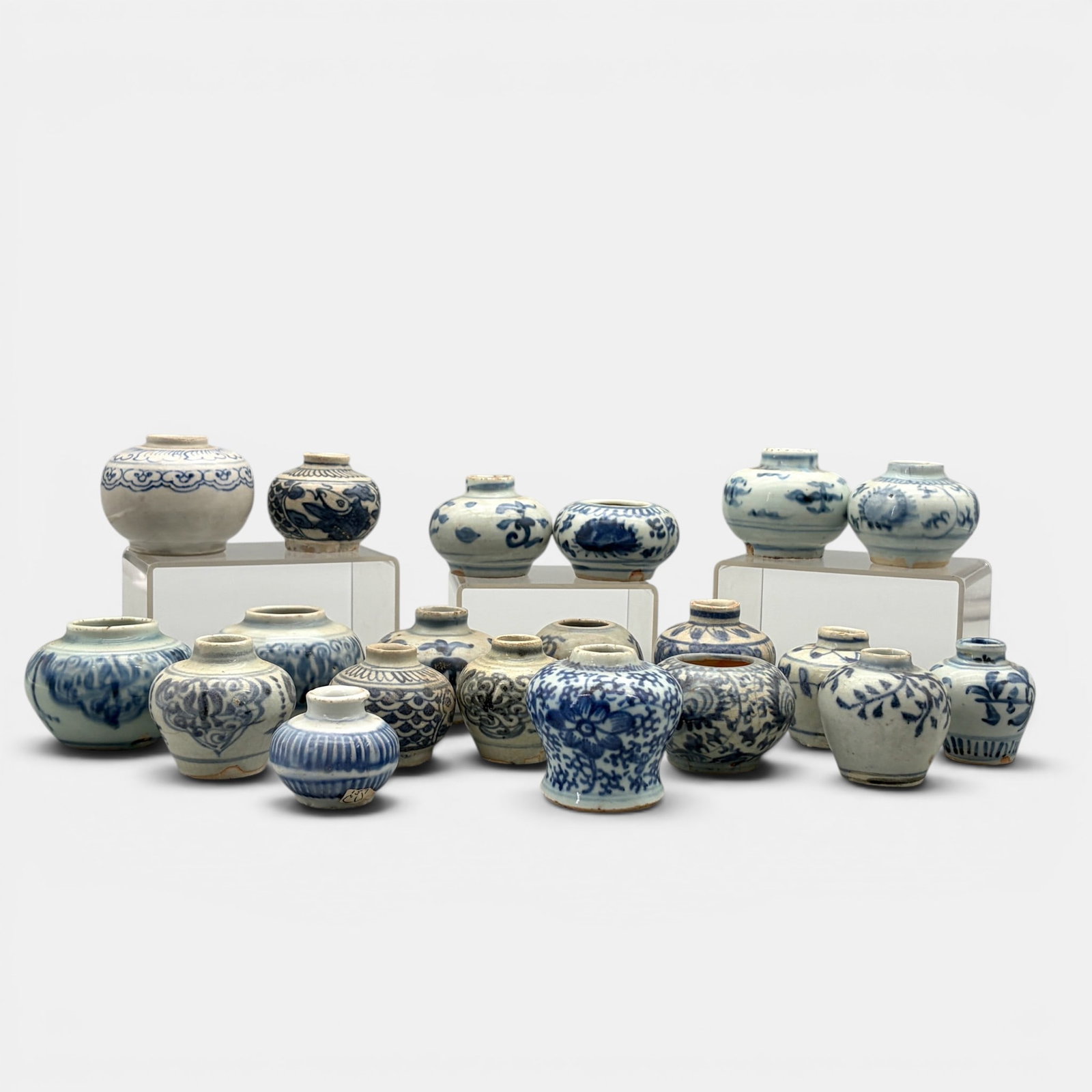 Collection of Yuan/Ming Period Blue and White Jars: 20 in total. A fine collection of blue and white jars ranging from yuan/Ming periods. The tallest example being 2.5" ht.
