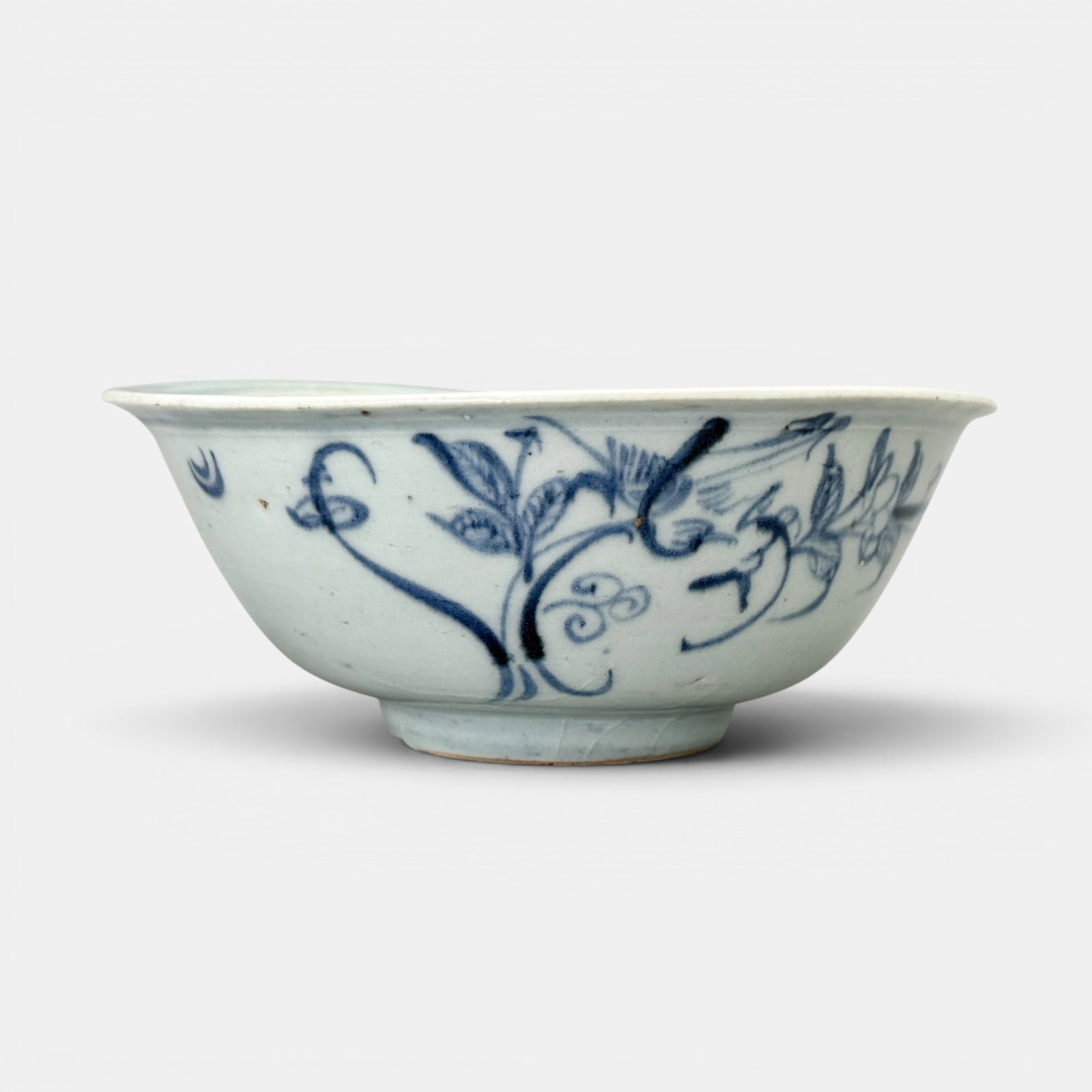 Ming Blue and White Bowl: Ming period, a copiously decorated example, both to exterior and with ruyi designs to the interior. Ht. 2.5", diameter 6".