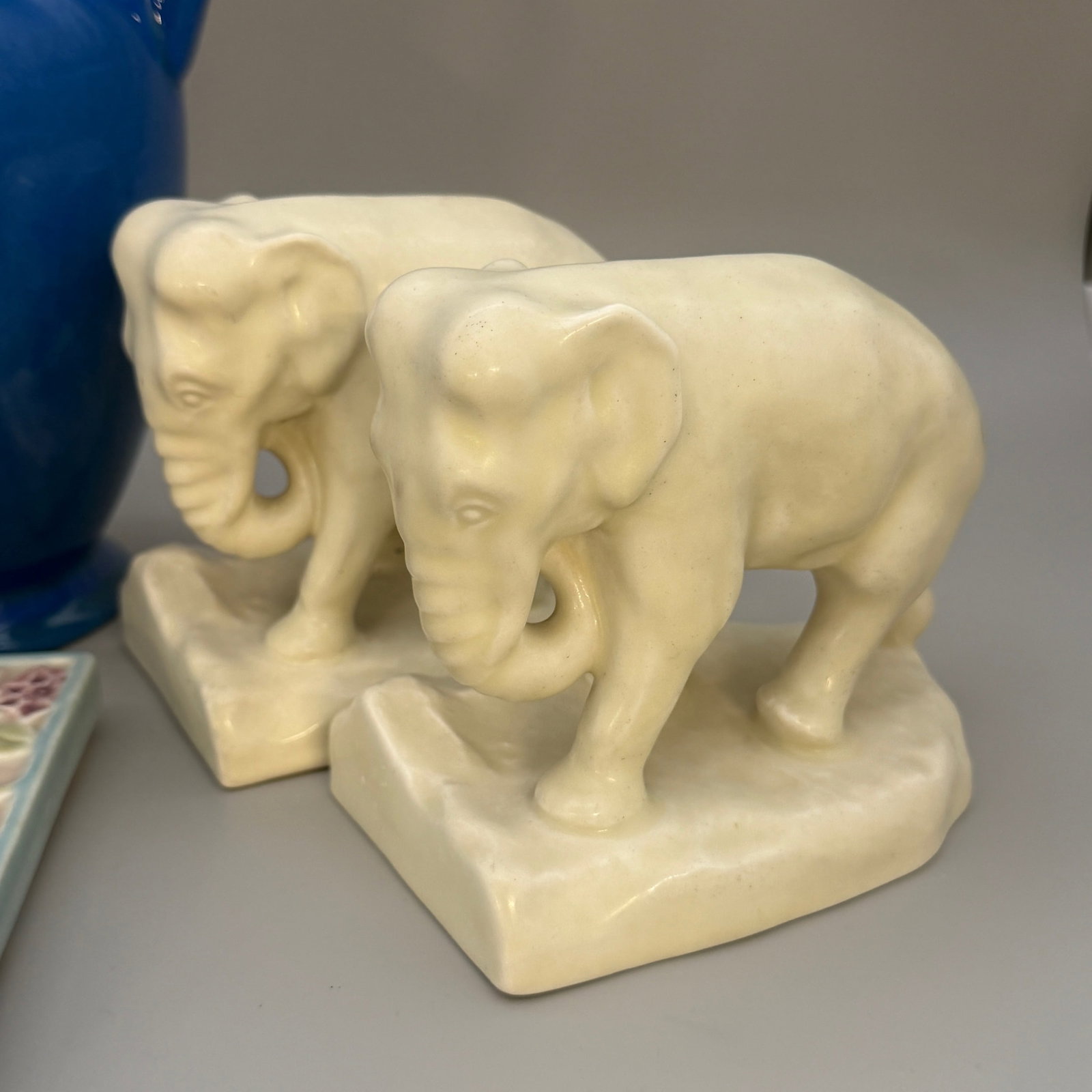 Five Rookwood production items - 5