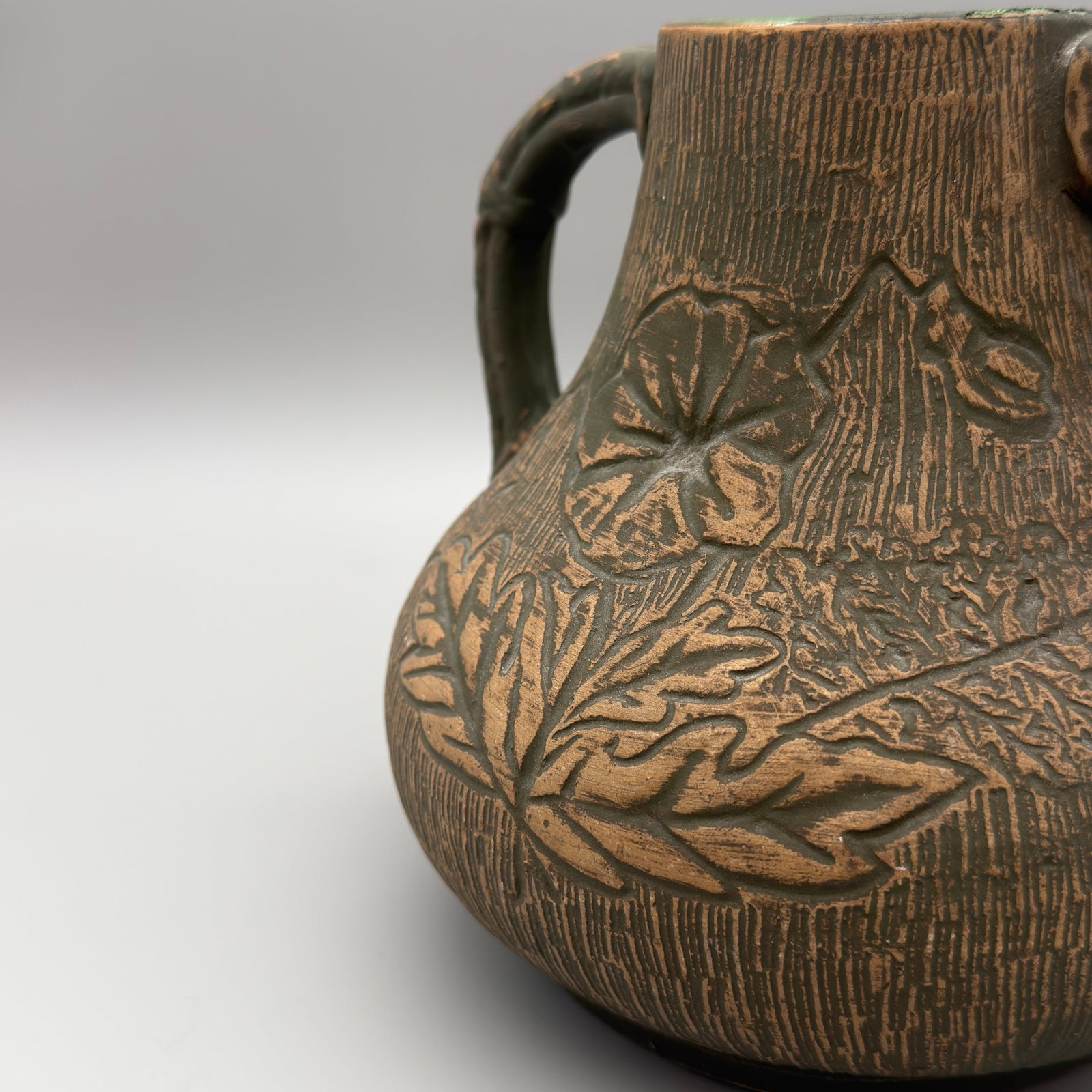 Redwing, Union Stoneware Brushware vase - 3