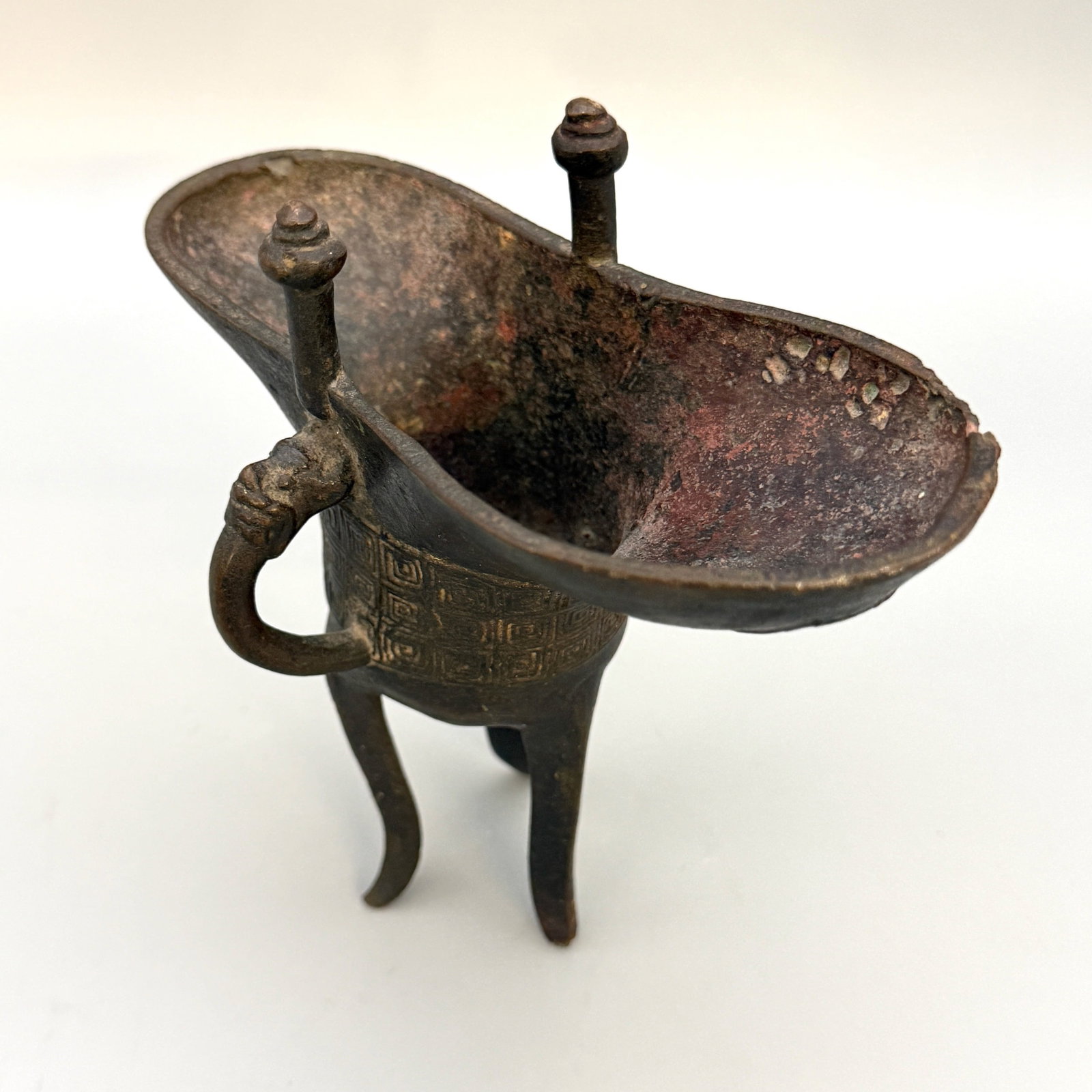 Archaistic Chinese Bronze Vessel - 4
