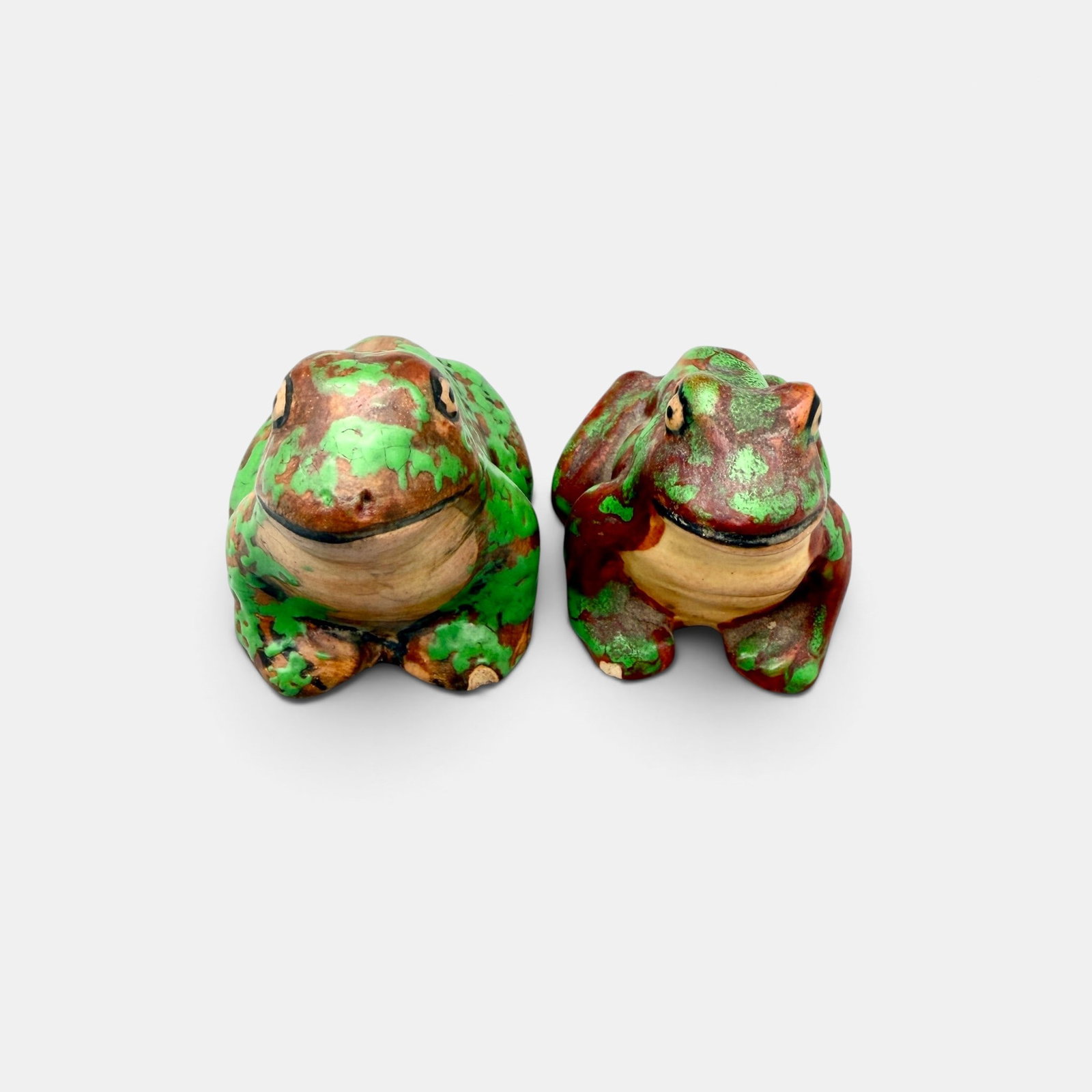 Two small Weller Coppertone frogs. - 2
